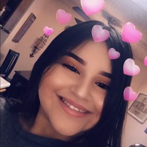 Meet your Posher, Hailey